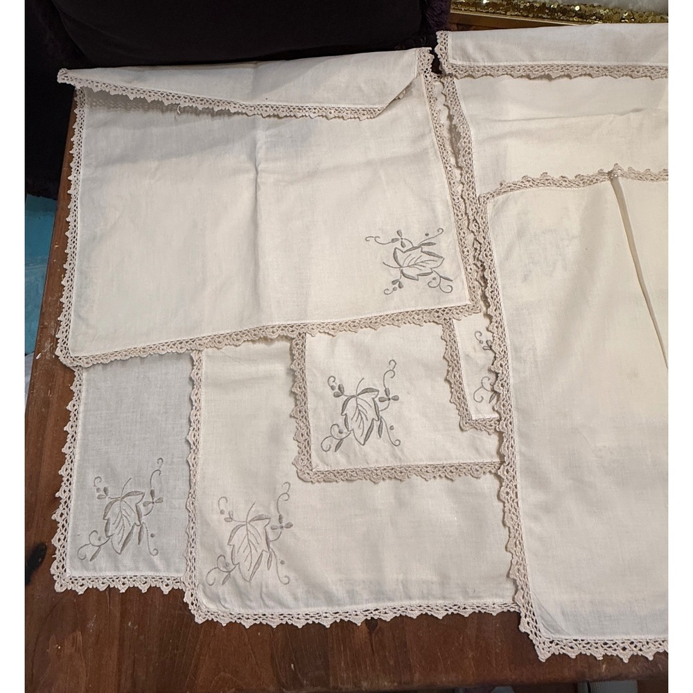 Vintage White Linen Placemats Set of 8 Embroidered Leaf Crochet Lace Trim 16x16